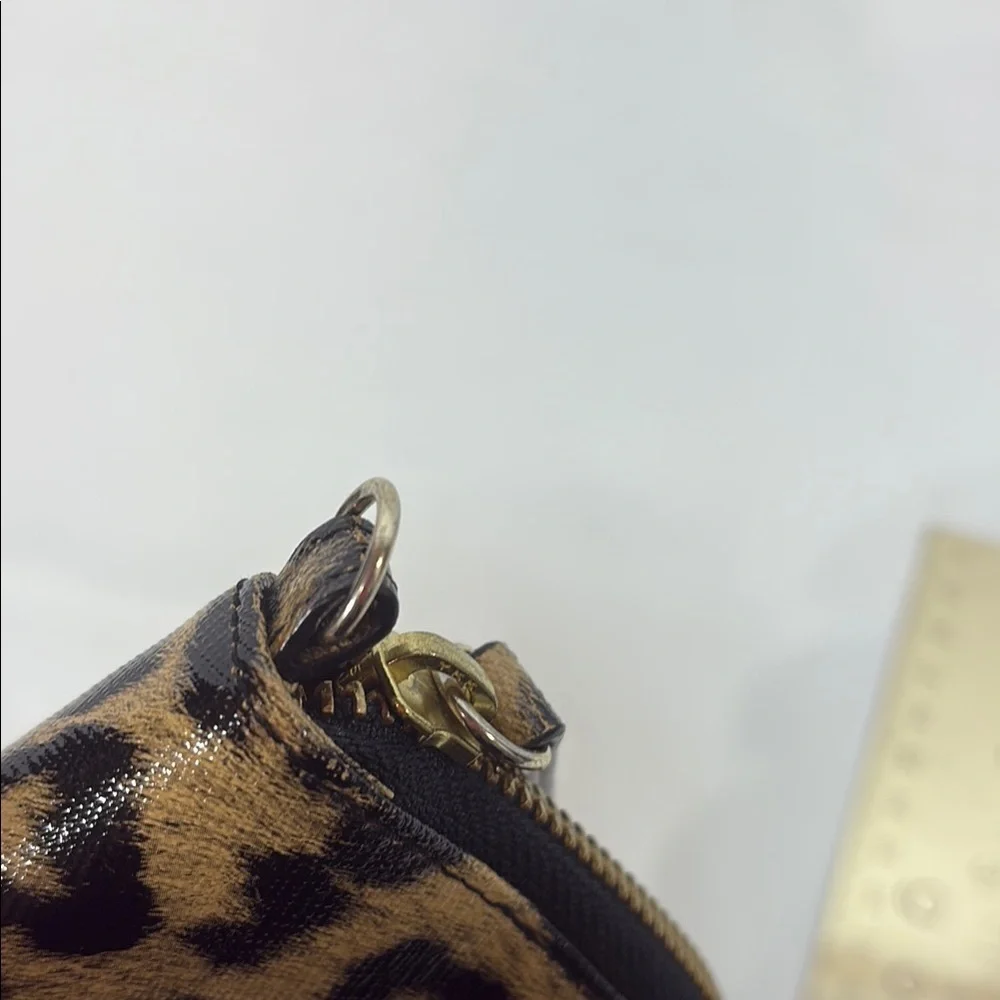Halogen these wallet
